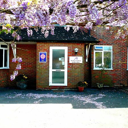 Malvern House High Wycombe Buitenkant foto